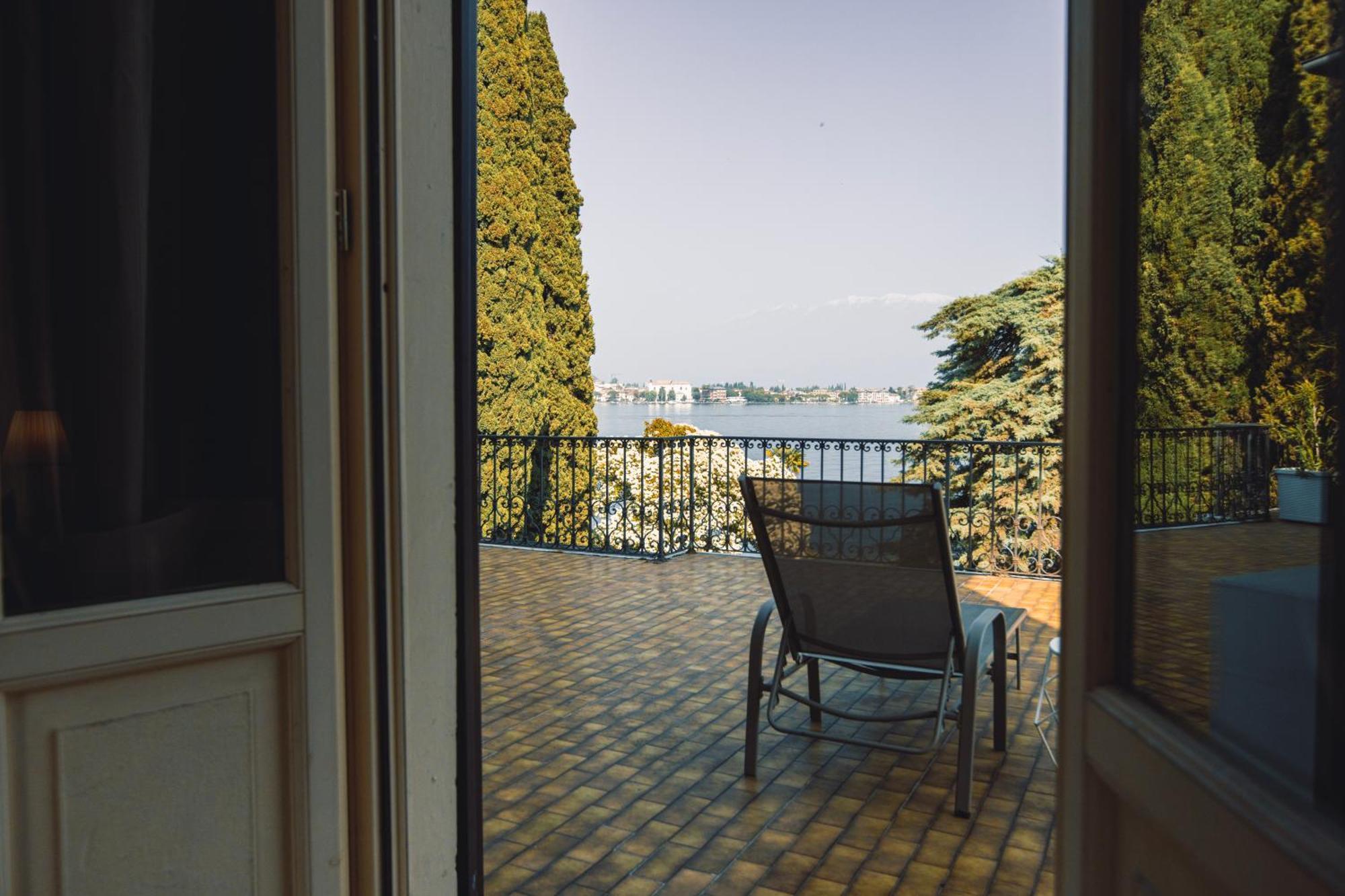 Villa Mimosa Au Lac - Estella Hotels Italia Тосколано-Мадерно Экстерьер фото