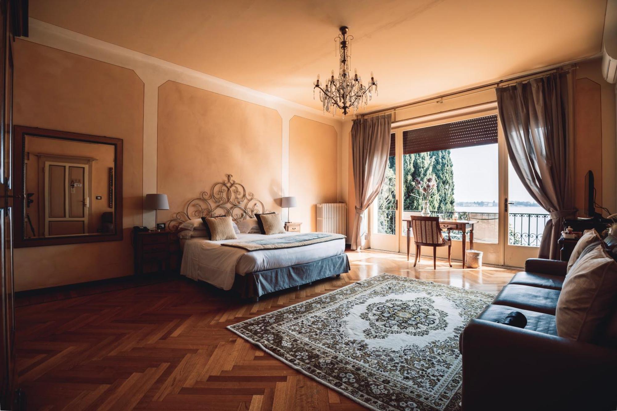 Villa Mimosa Au Lac - Estella Hotels Italia Тосколано-Мадерно Экстерьер фото